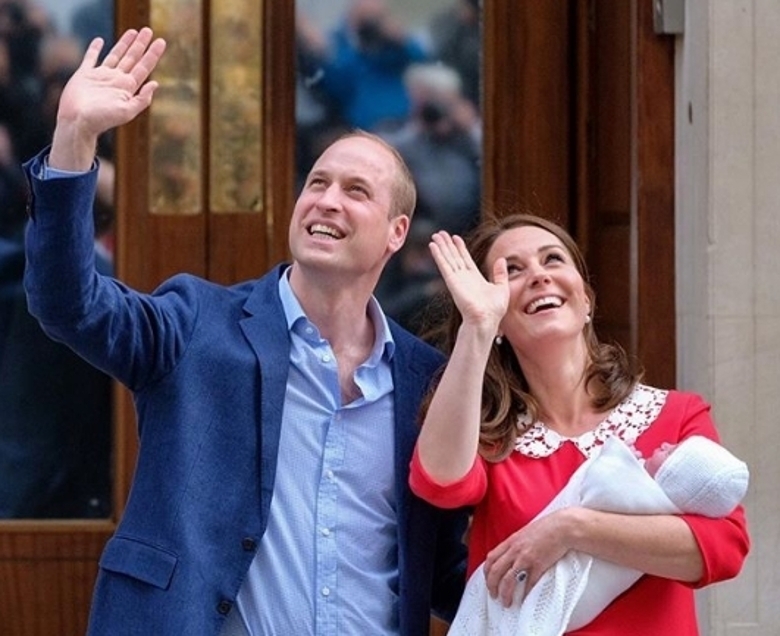 Принц Уильям и Кейт Миддлтон с младшим сыном