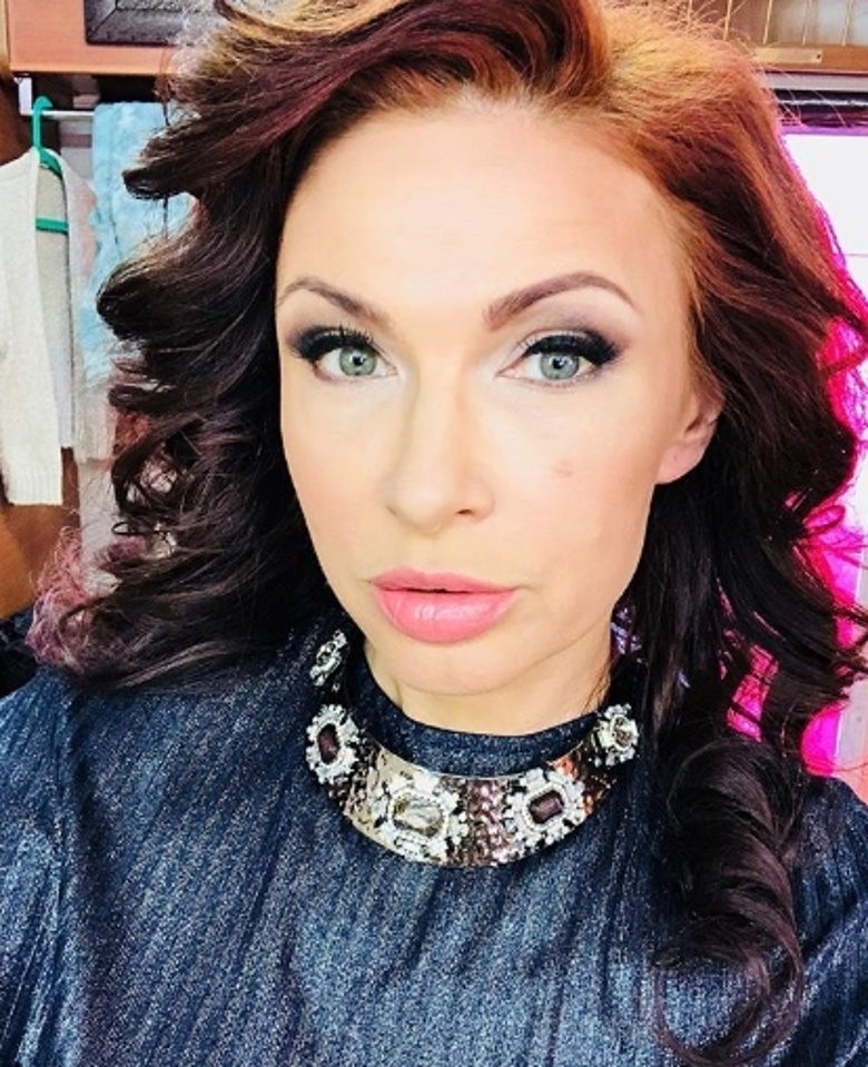 Эвелина Бледанс