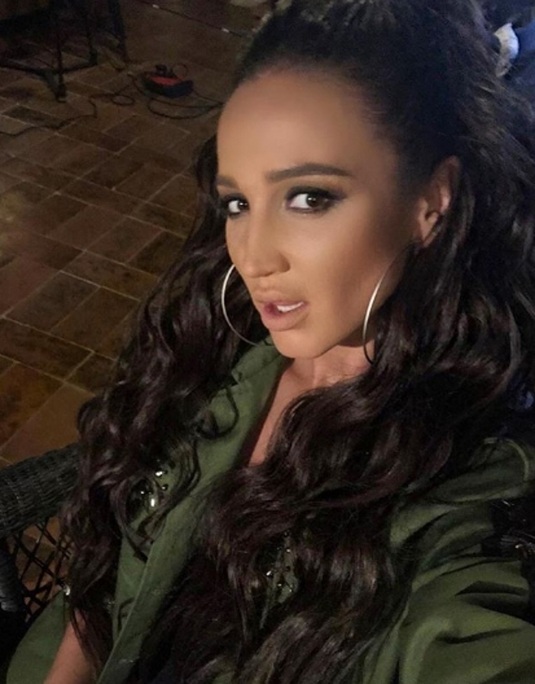 Ольга Бузова