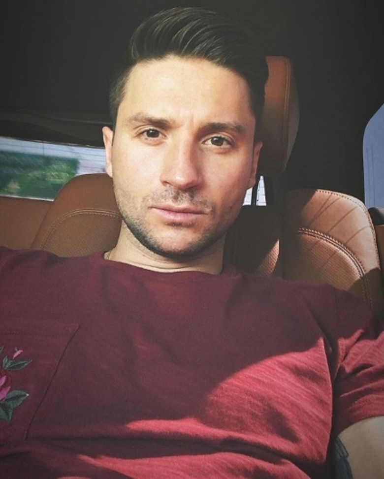 Сергей Лазарев