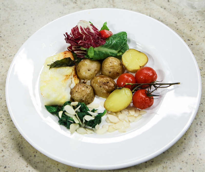 Палтус с черри и молодым картофелем от Татьяны Тарасовой