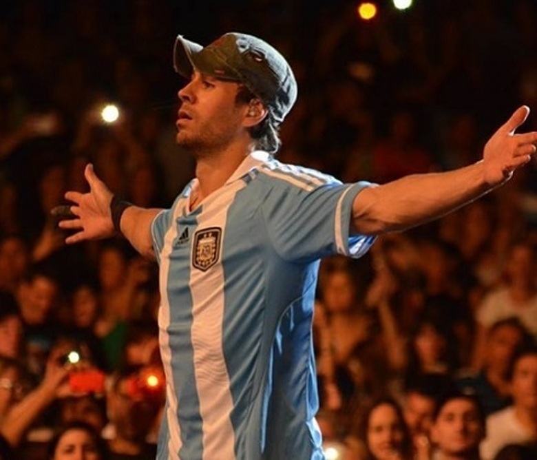 Энрике Иглесиас