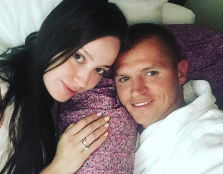 ДМИТРИЙ ТАРАСОВ И АНАСТАСИЯ КОСТЕНКО