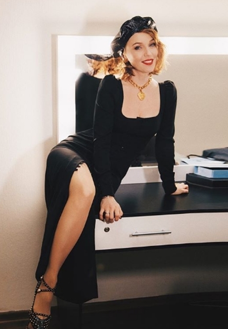 Альбина Джанабаева