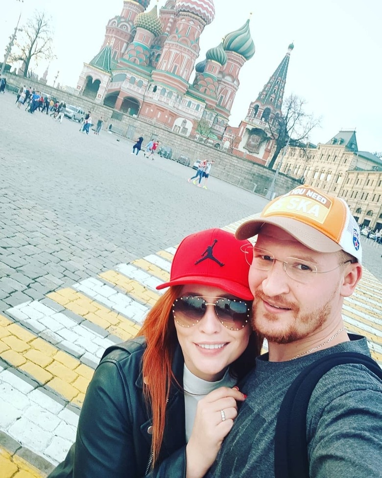 Анастасия Спиридонова выходит замуж за одноклассника