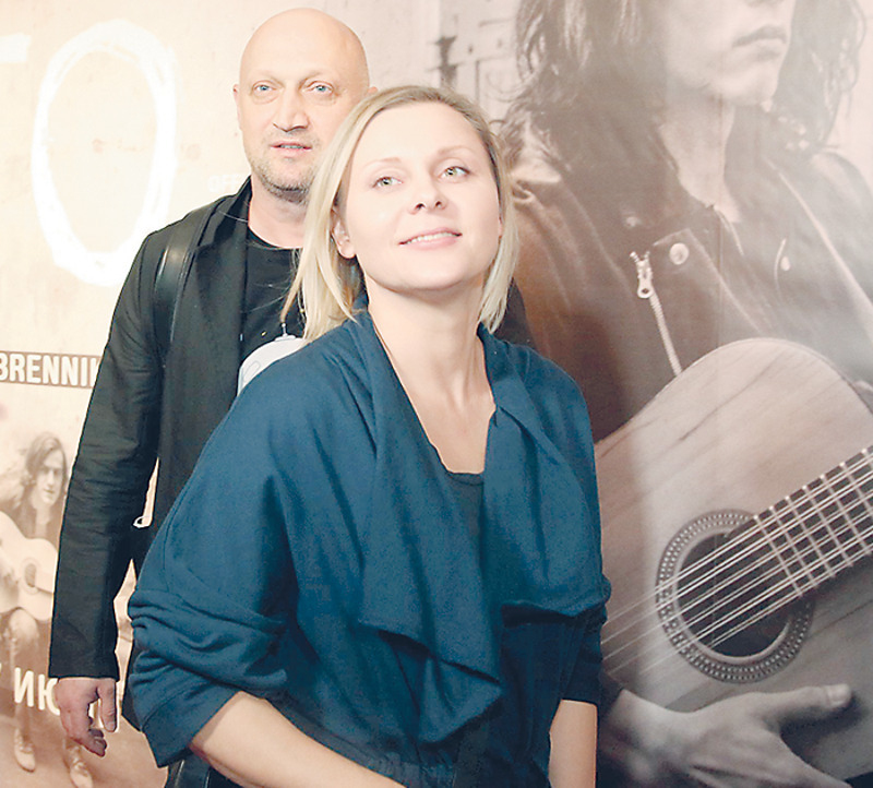 Гоша Куценко и Яна Троянова