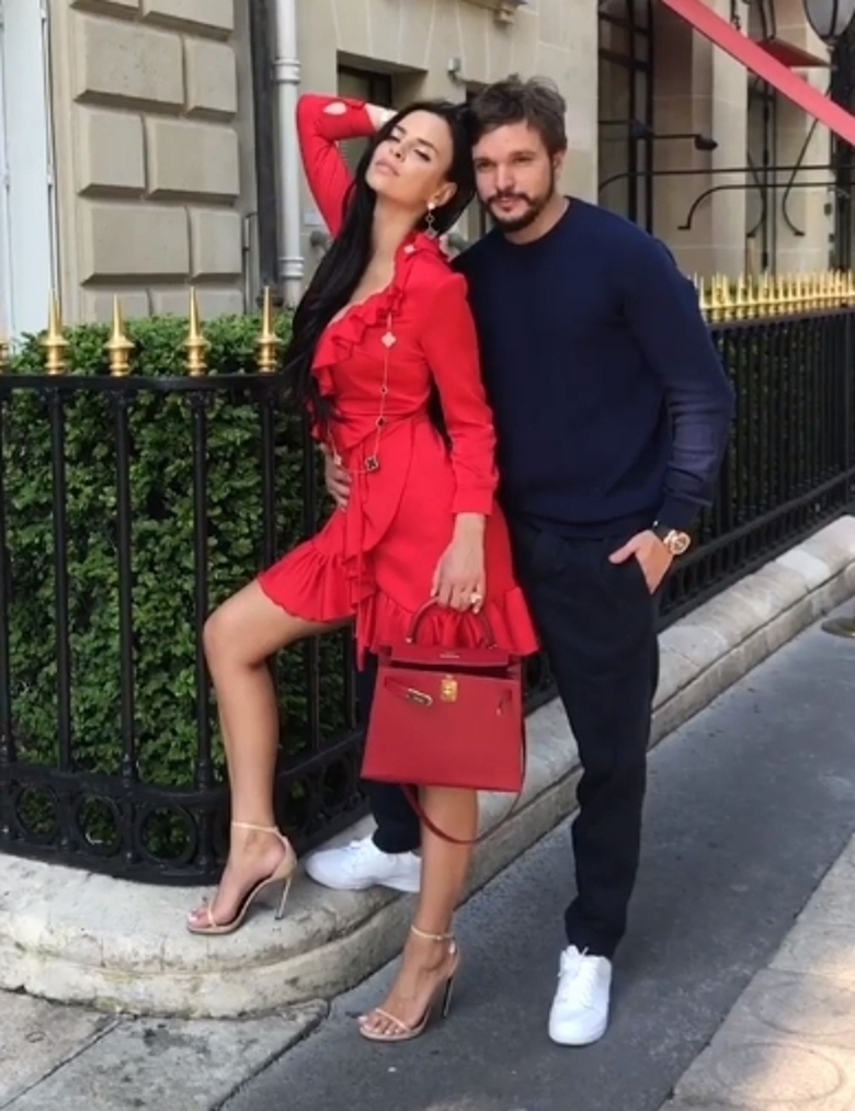 Виктория Романец и Антон Гусев