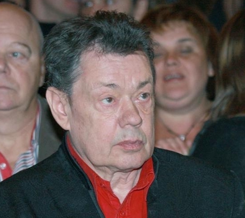 Николай Караченцов