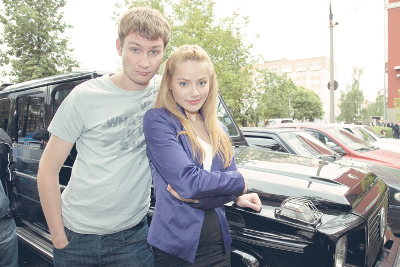 Благодаря сериалу «Реальные пацаны» Зоя прославилась на всю страну. В качестве дополнения к популярности актриса получила волну слухов о своем романе с партнером по сериалу Николаем Наумовым