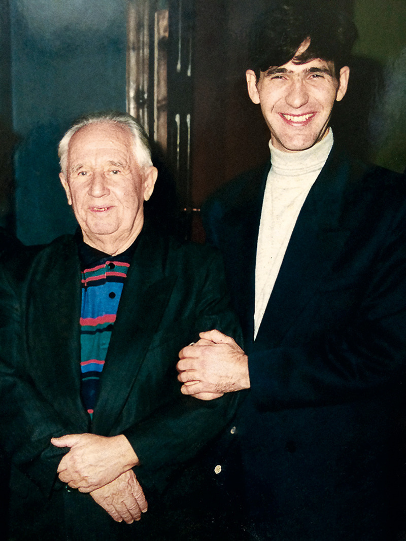 Отец Сергея, Витаутас Пускепалис, работал в геологоразведочной партии