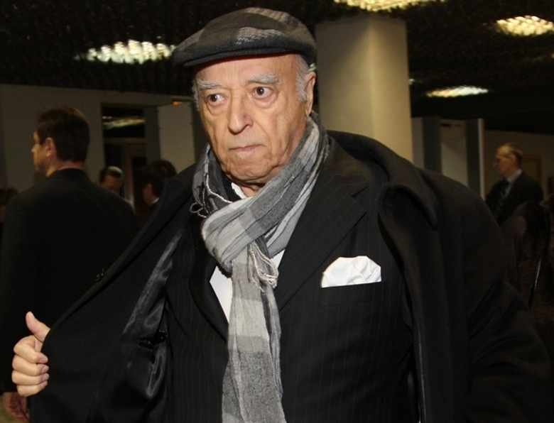 Владимир Этуш