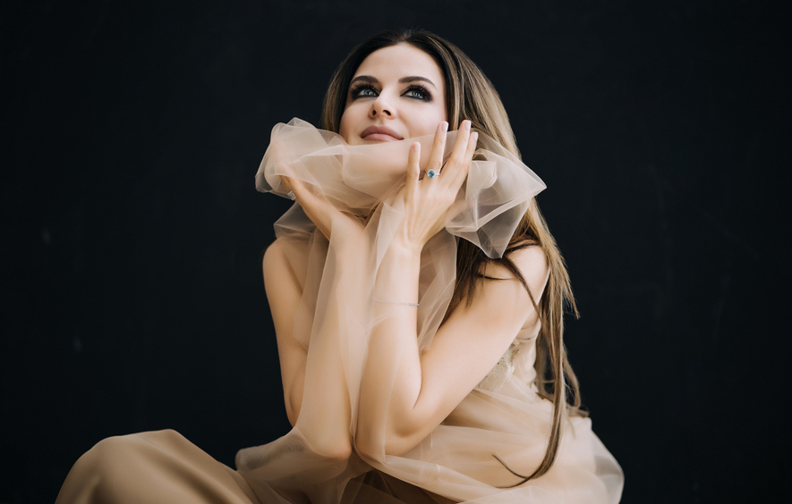 Певица Наталия Власова