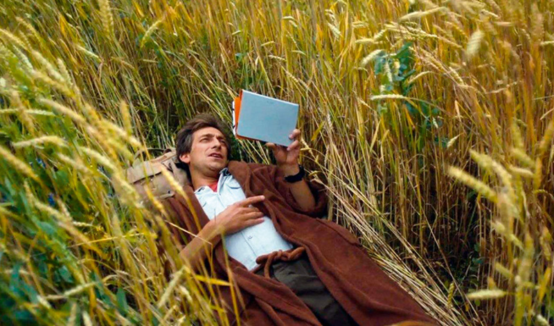 Актер признается, что сейчас работать с супругой-режиссером стало тяжеловато