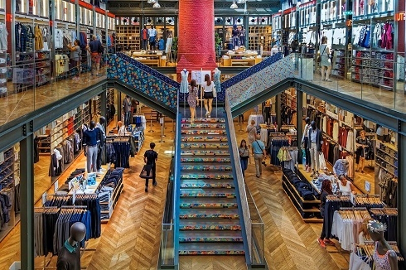 Распродажи позволяют покупать дешевле