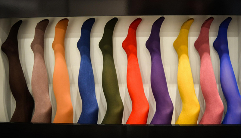 Разные расцветки чулочных изделий появились после Первой мировой войны