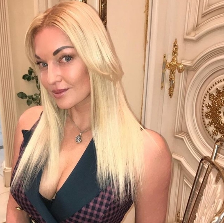 Анастасия Волочкова