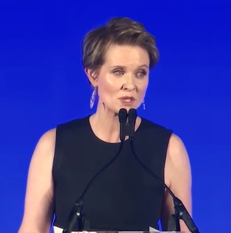 Синтия Никсон