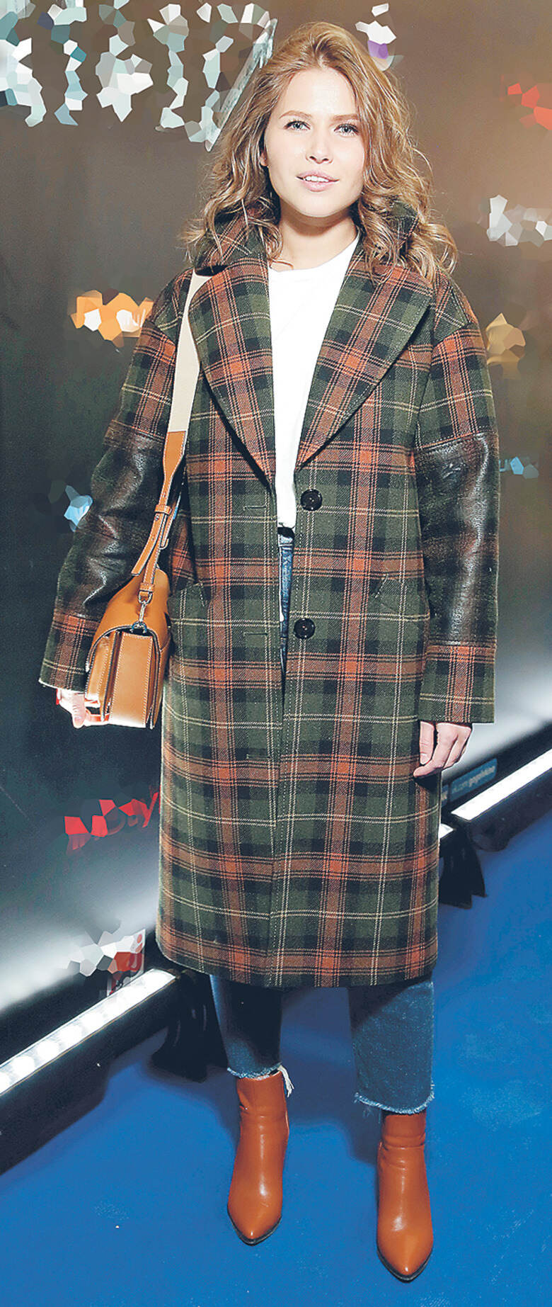 Юлия Топольницкая сыграла в глянцевую ковбойшу