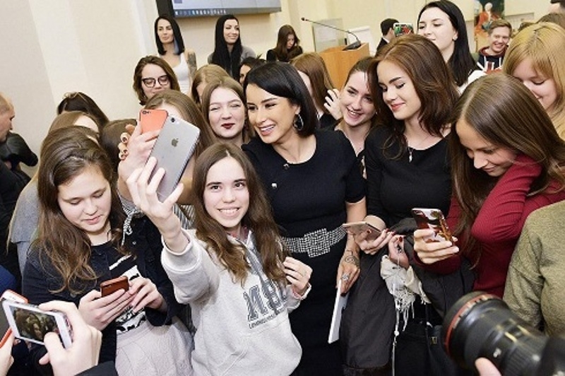 Канделаки со студентами