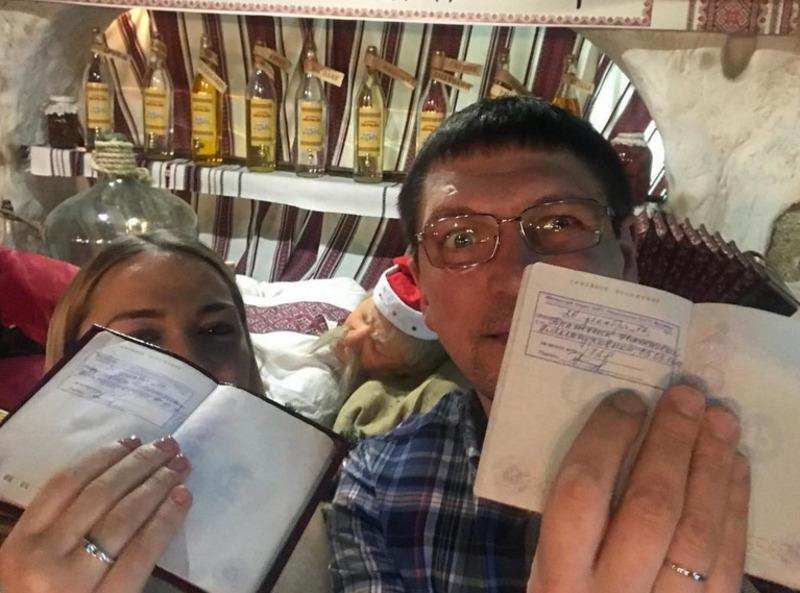 Дмитрий Орлов и Наталья Бражник поженились 26 декабря 2017 года