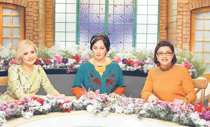 Василиса Володина, Лариса Гузеева и Роза Сябитова уже десять лет являются коллегами по программе «Давай поженимся!»