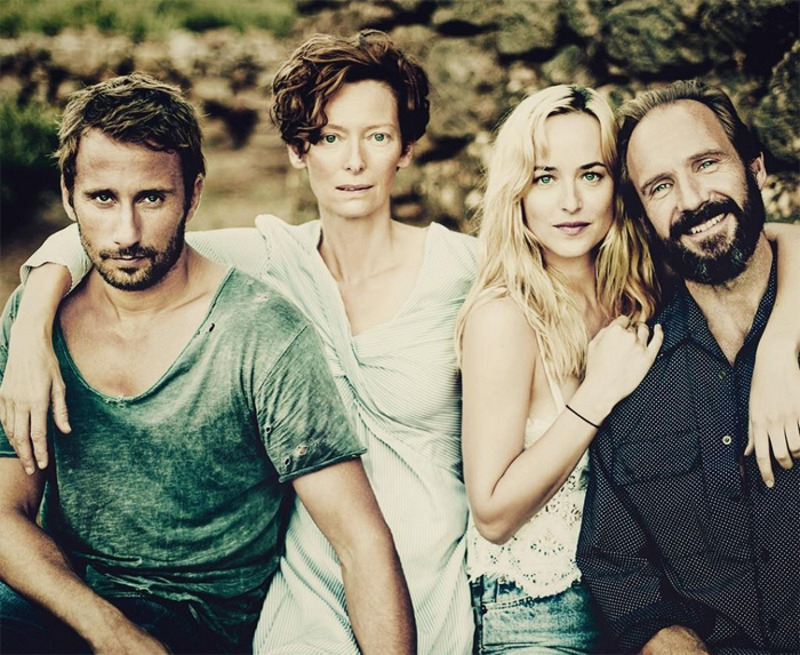 Актриса любит чередовать камерные инди-фильмы вроде «Большого всплеска» и большие коммерческие проекты