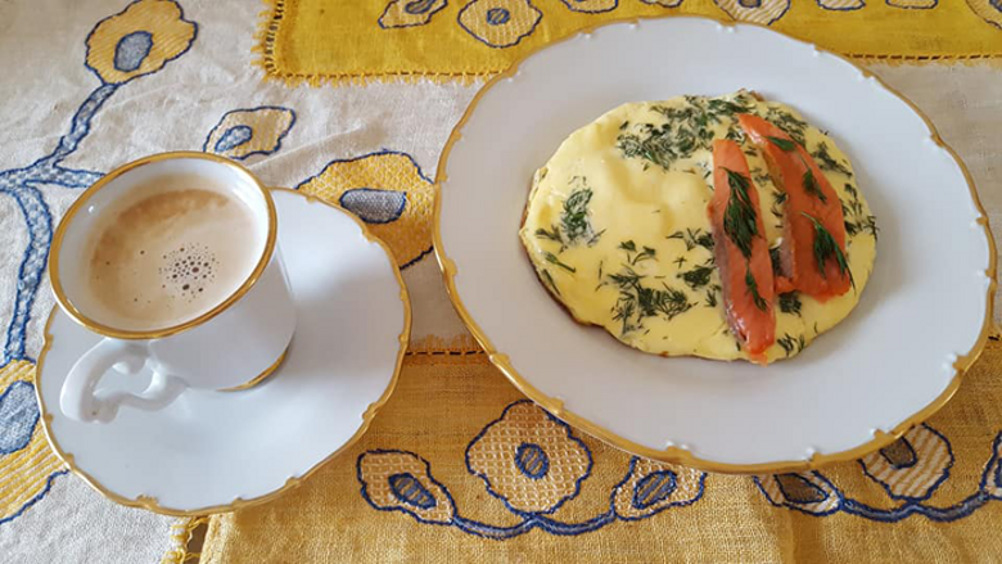 Омлет с семгой