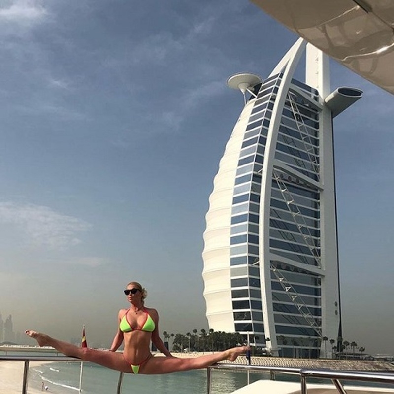 Традиционный шпагат