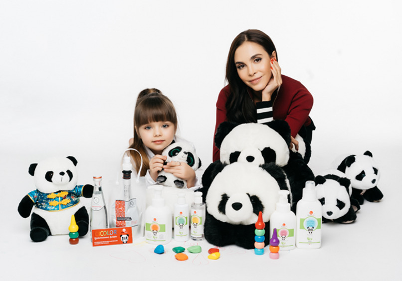 «Самая красивая девочка в мире» — шестилетняя Анастасия Князева — предпочитает японскую косметику