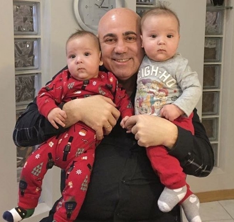 Иосиф Пригожин и загадочные близняшки