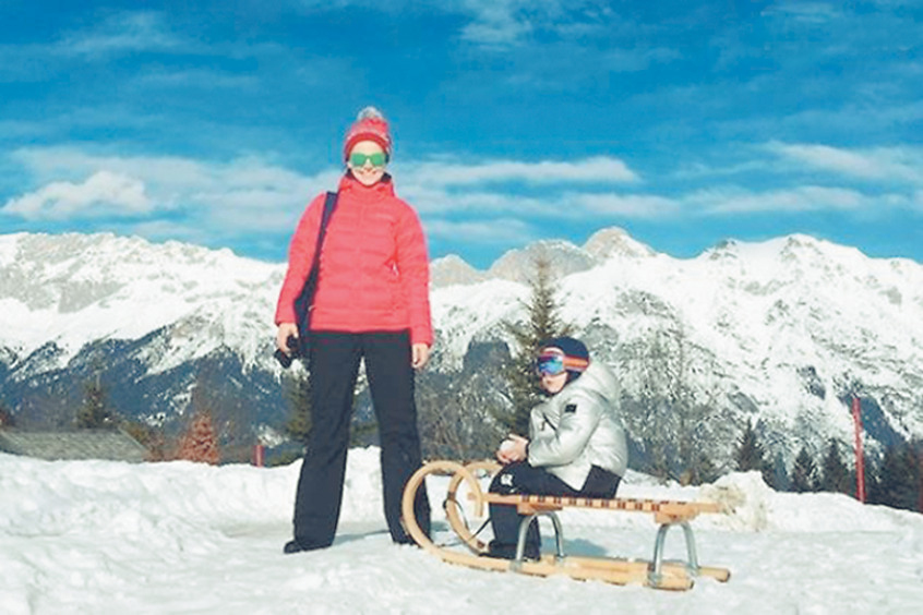 Елизавета Боярская с сыном