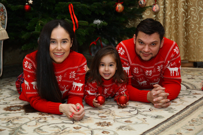 Илана Юрьева с мужем и дочерью