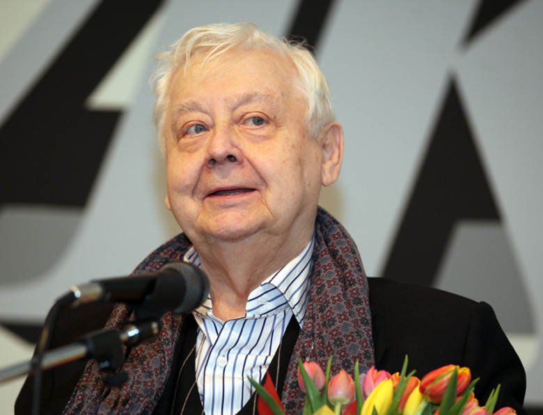 Олег Табаков