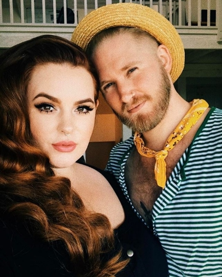 Тесс и Ник Холлидей