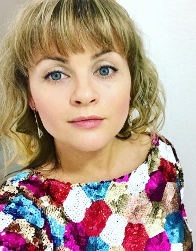 ЮЛИЯ ПРОСУКРЯКОВА