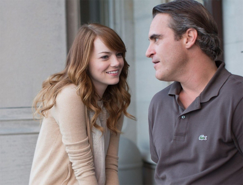 Эмма Стоун в "Иррациональном человеке" играет студентку, которая увлекается своим преподавателем
