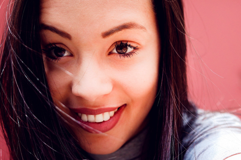 Зубы можно отбелить и дома