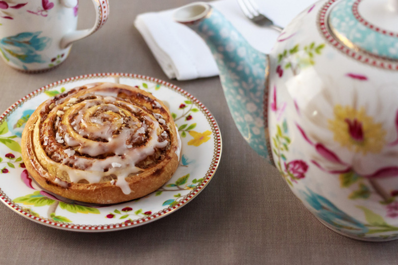 Мы находим тысячу причин для чаепития со сладостями