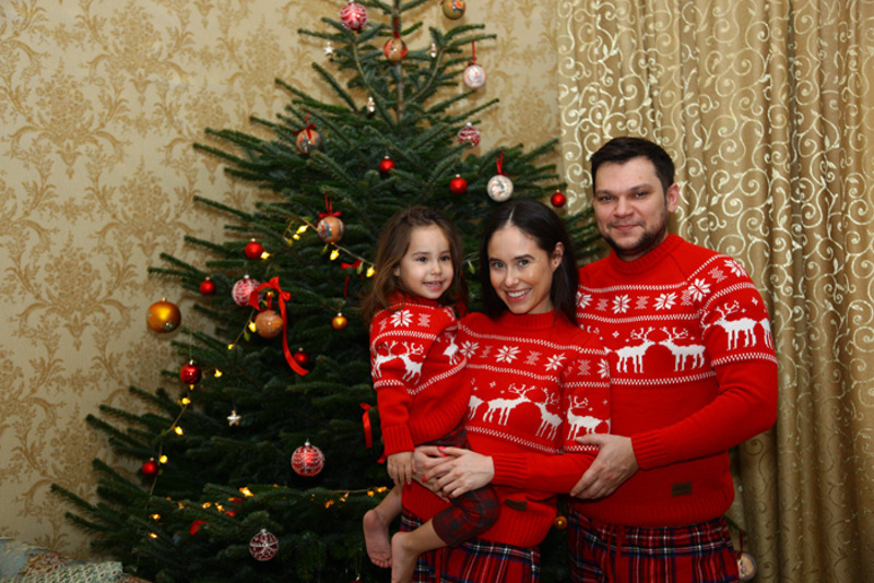 Илана Юрьева с мужем и дочерью