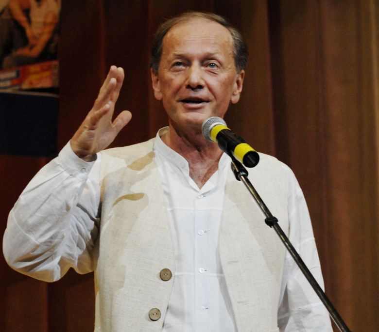 Михаил Задорнов