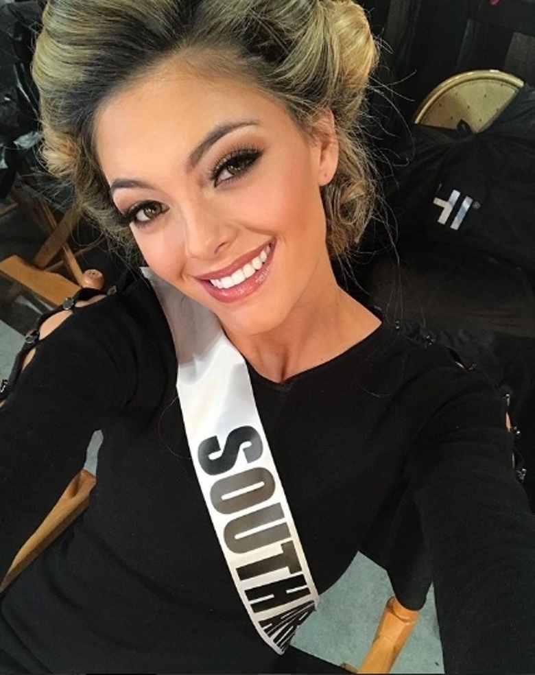 «Мисс Вселенная-2017» Деми-Ли Нель-Питерс