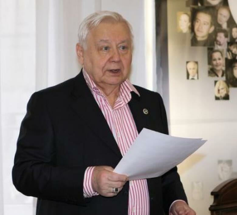 Олег Табаков