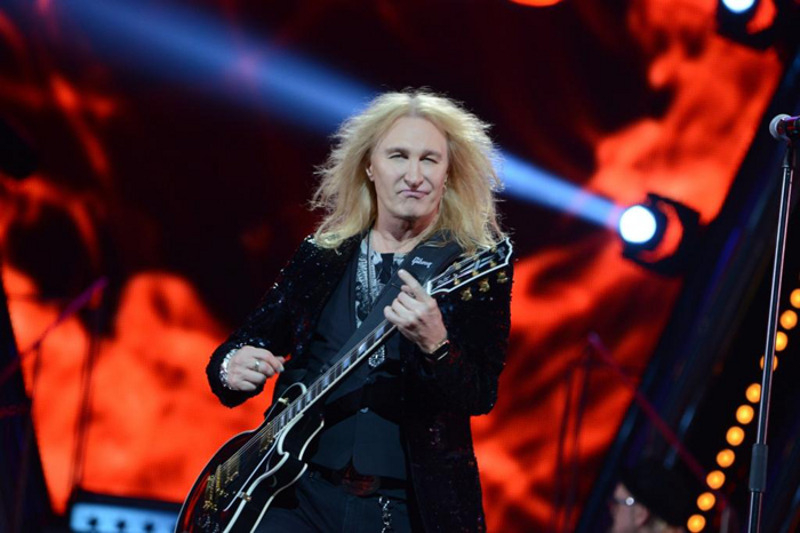 Александр Иванов