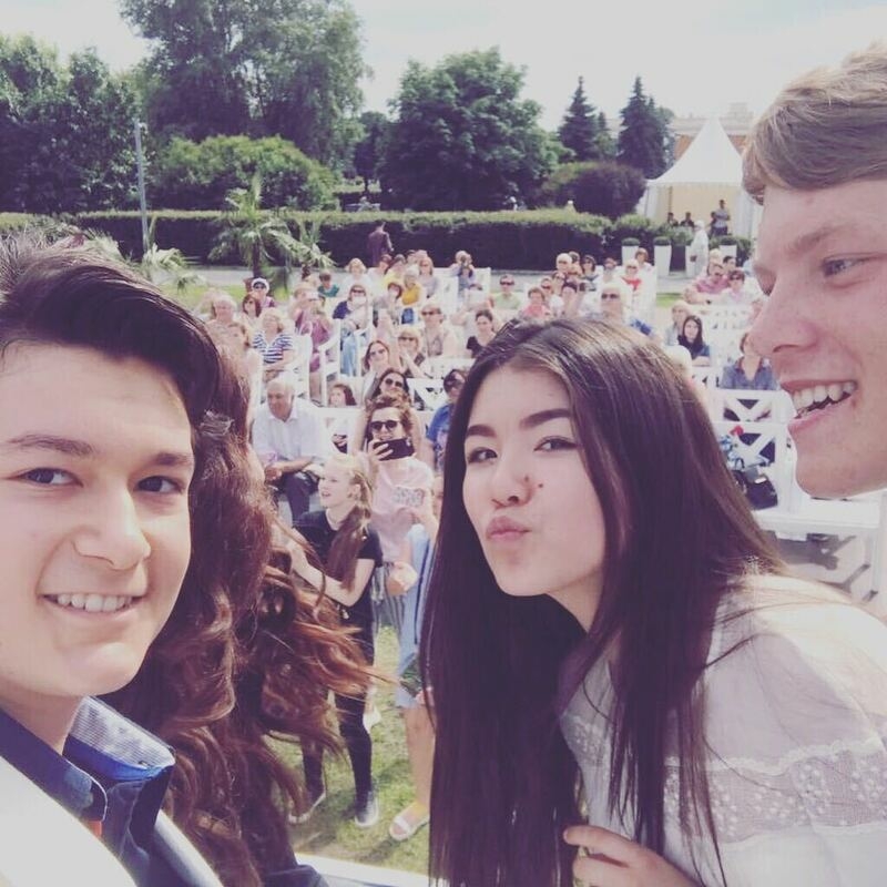 Полина всегда была активным и ярким ребенком