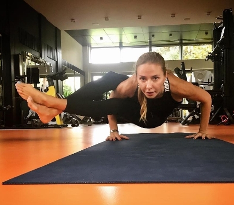 Татьяна Навка