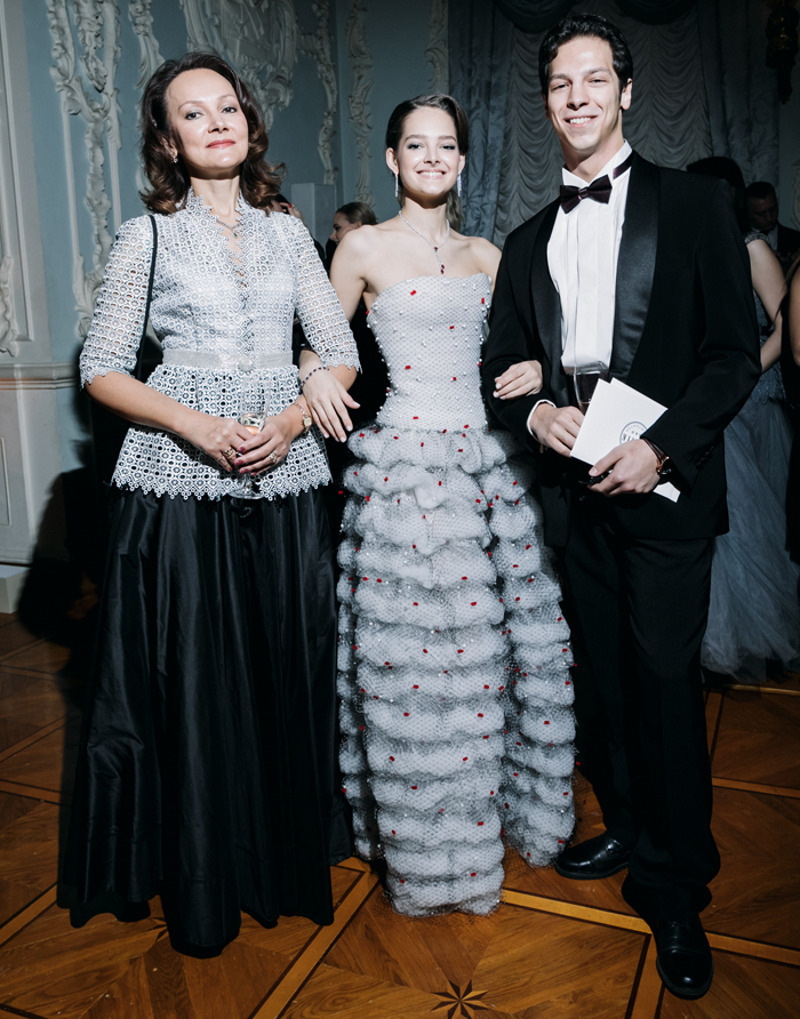 Элеонора Севенард на "Балу дебютанток"