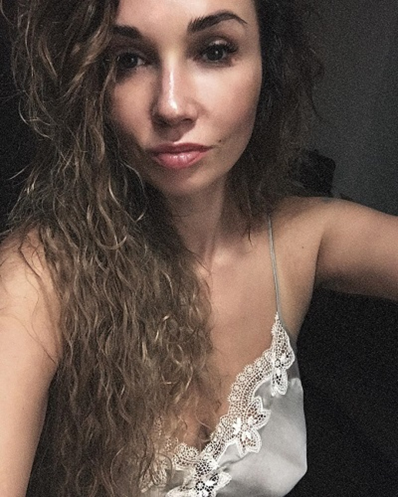 Поклонники в шоке: "где выпуклости"?