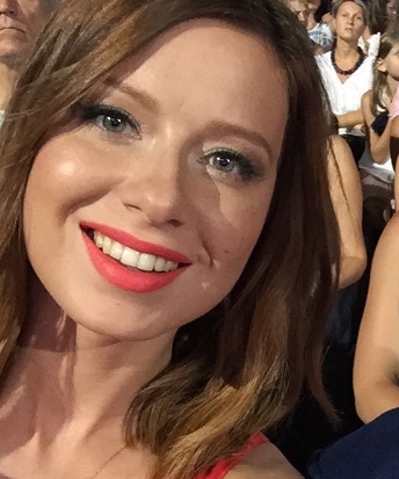 ЮЛИЯ САВИЧЕВА