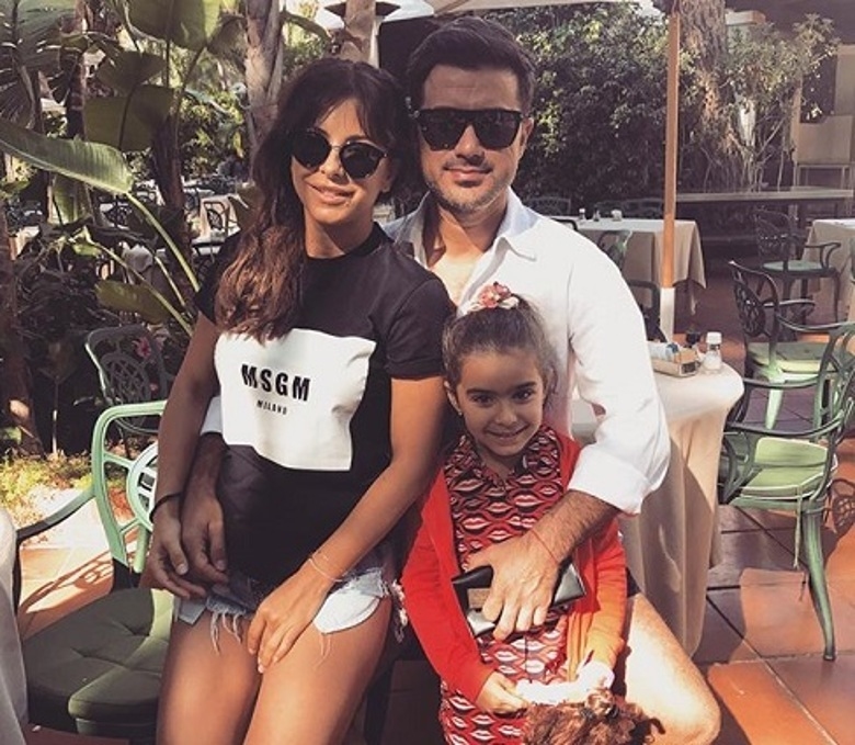 Ани Лорак с семьей