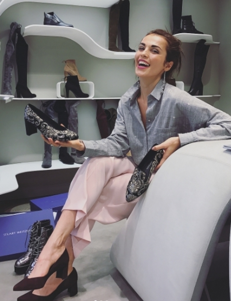 САТИ КАЗАНОВА